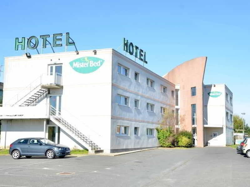 Mister Bed Chambray Les Tours Hotel Exterior foto